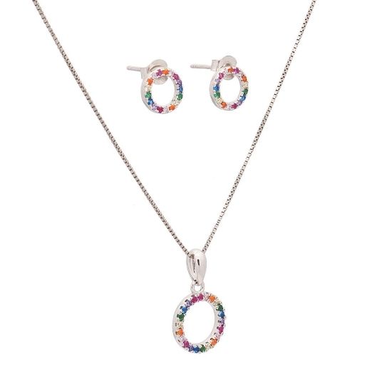 Conjunto de Plata de Ley Rodiado que se distingue por su sencillez compuesto or un círculo de circonitas multicolores engastadas