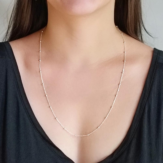 Cadena en Plata de Ley de 60cm, tipo forsá con bolitas de 2,5mm ensartadas cada 18mm, ideal para combinar con colgantes de todo 