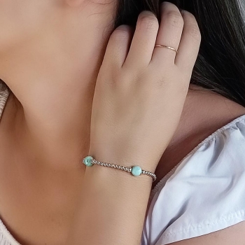 Ya conocerás nuestras pulseras de bolitas de plata combinadas con piedras semipreciosas, que son ya un clásico de nuestras tiend 2