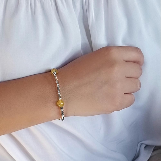 Ya conocerás nuestras pulseras de bolitas de plata combinadas con piedras semipreciosas, que son ya un clásico de nuestras tiend