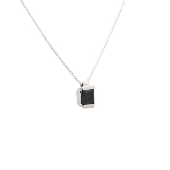 Colgante de plata y circonita con cadena veneciana de 40cm. Circonita de 6x6 mm en color negro talla princesa y engaste en carri 2
