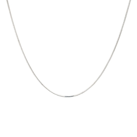 Cadena de Plata de Ley cola de ratón de sección cuadrada de 40cm de larga, imprescindible para realzar colgantes a los que les d