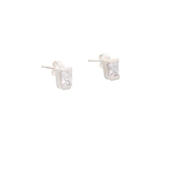 Pendientes de plata con tuercas de presión y circonitas de 6x6 mm en color blanco talla princesa y engaste en carril. Combina es 2