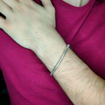 Sugerente pulsera de Plata de Ley cola de topo de 4mm de grosor y 19cm de longitud con cierre mosquetón. Modelo unisex que podrá 2