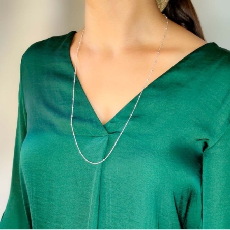 Cadena de Plata de Ley de 70cm tipo forsá con bolitas de 2,5mmØ ensartadas cada 10mm, ideal para usar con colgantes de tamaño me