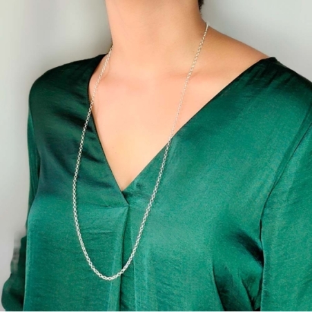 Cadena de Plata de Ley Rolo con un eslabón de 3mmØ y de 80cm de largo que te permitira lucir cualquier colgante de Plata con un 