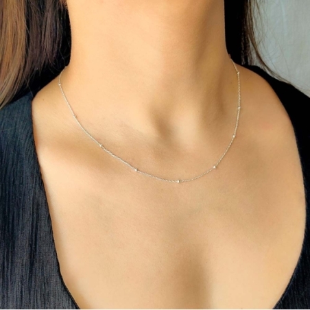 Cadena de Plata de Ley de 45cm tipo forsá con bolitas de 3mmØ ensartadas cada 2cm, puede usarse como gargantilla o como cadena p