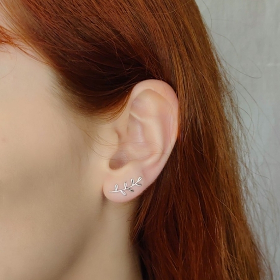 Pendientes Trepadores de Plata de Ley de tamaño pequeño de 15,7mm de largo y no mas de 5,8mm de ancho que siempre sientan bien a